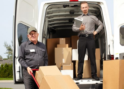 Choosing the right removal truck size